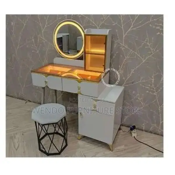 Dressers; White Strong Vanity Set With Mirror