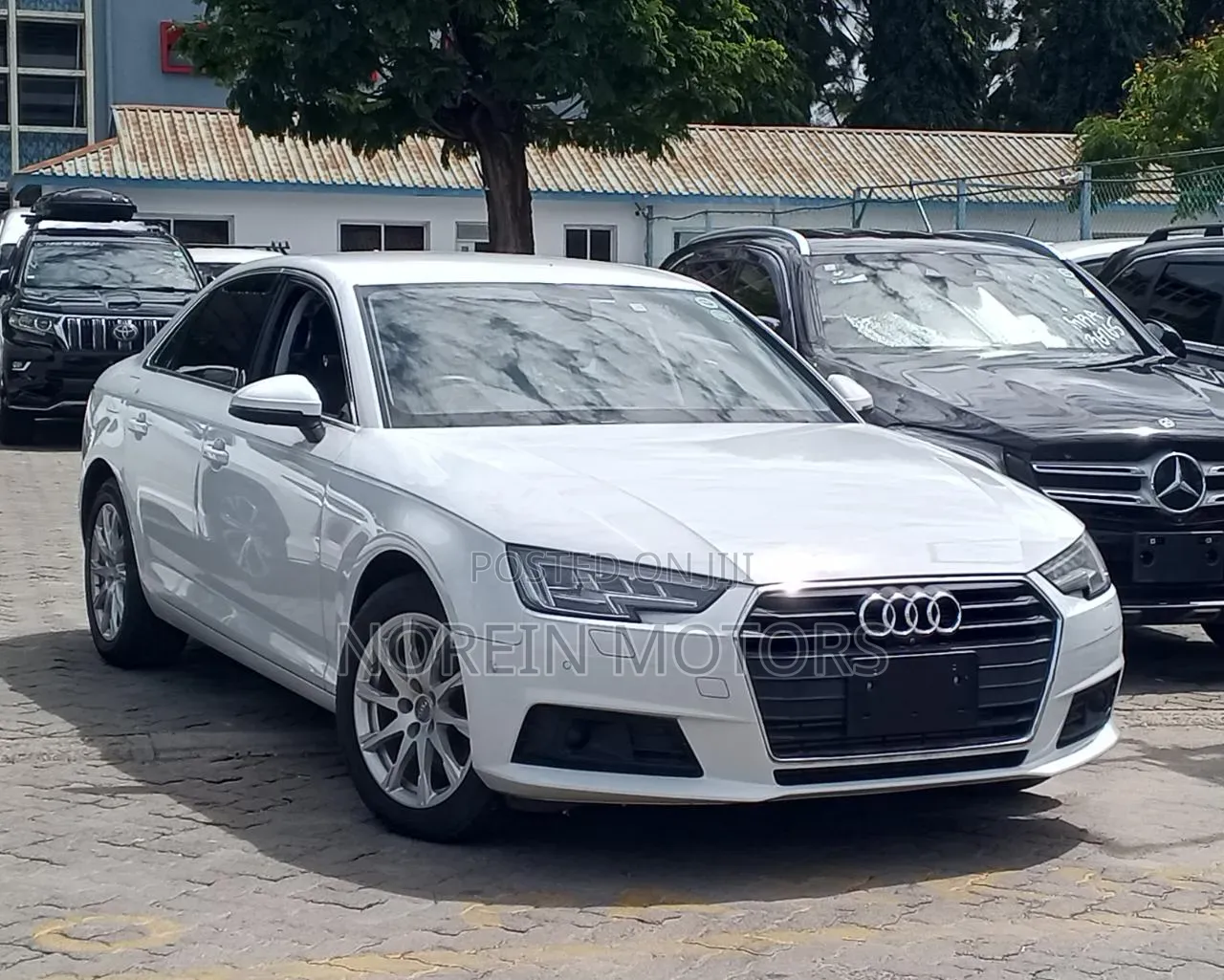 Audi A4 2.0T ultra Premium FWD 2018 White