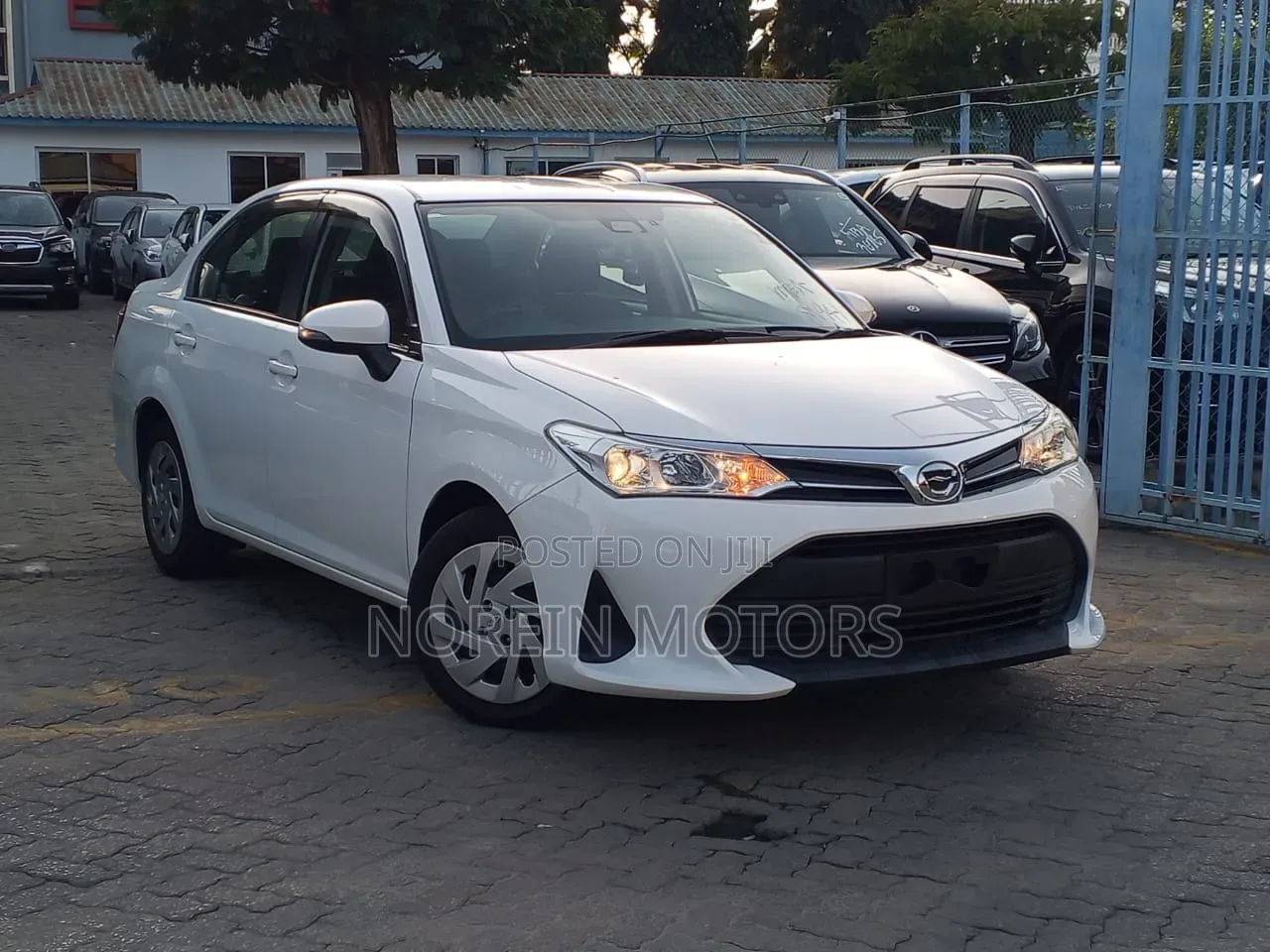Toyota Axio 1.5 G 2WD 2019 Off white