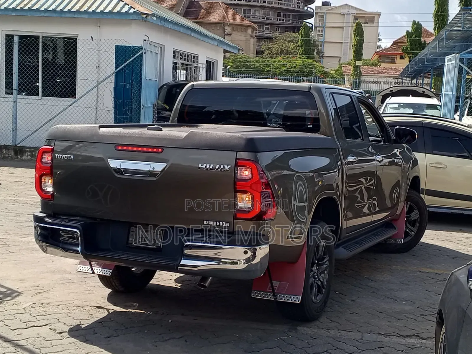 Toyota Hilux Revo Double Cab Deisel 2.8 AWD 2019 Gray