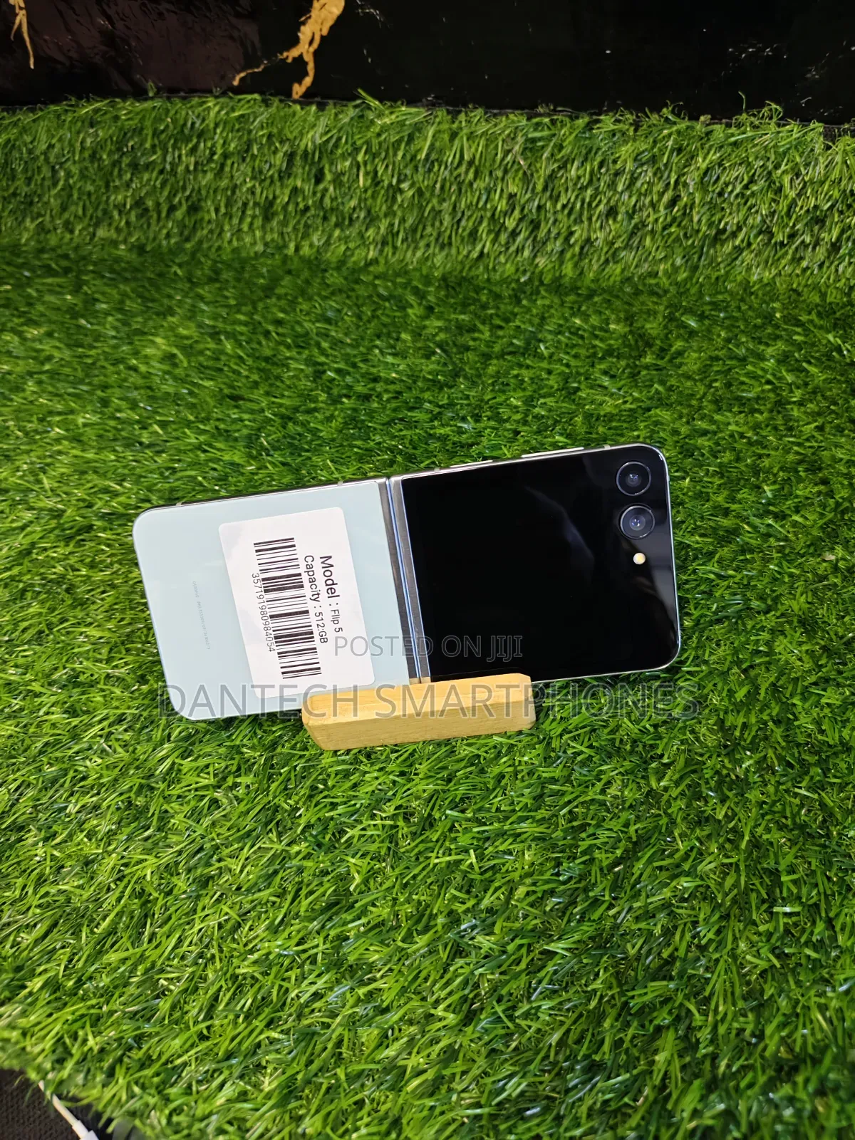 New Samsung Galaxy Z Flip5 512 GB Gray