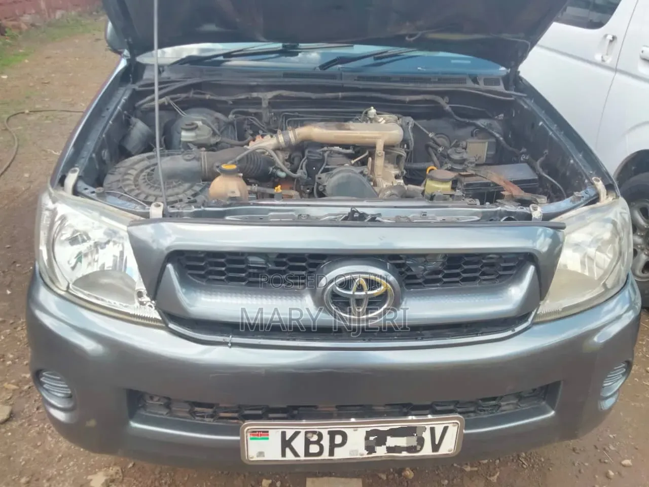 Toyota Hilux 2.5 D-4D SRX 2010 Gray