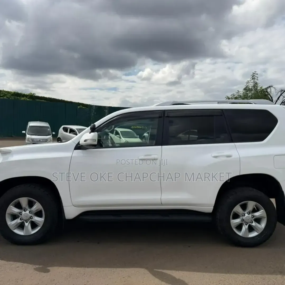 Toyota Land Cruiser Prado 2020 Ivory
