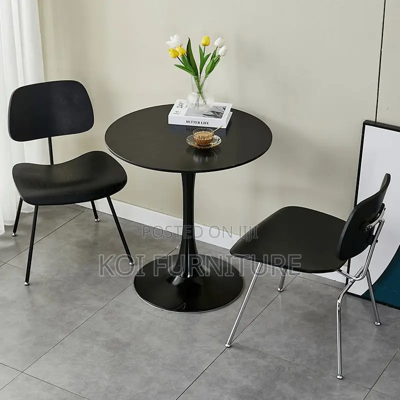 Coffee Table; Black Marble Round Eames Coffee Table