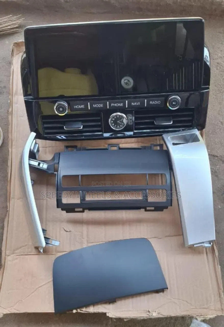 Prado 120 Facelift High End Radio.