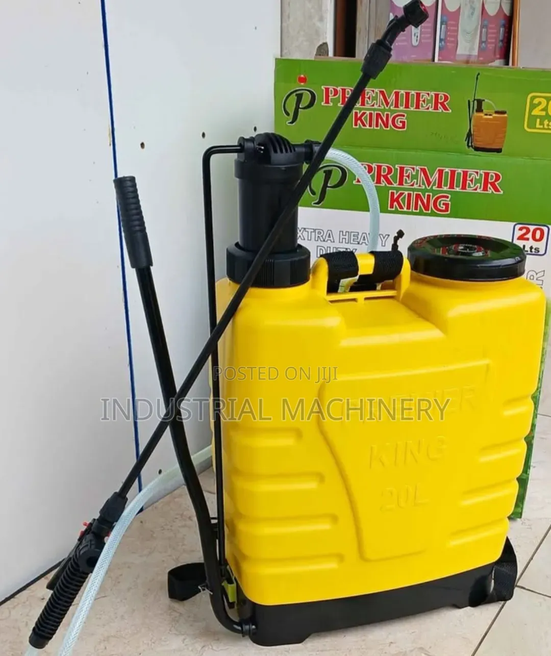 A Knapsack Sprayer Pump 20ltr