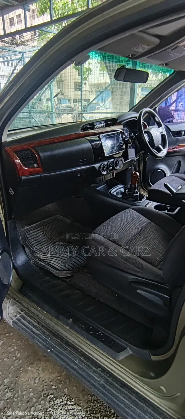 Toyota Hilux 2015 Green