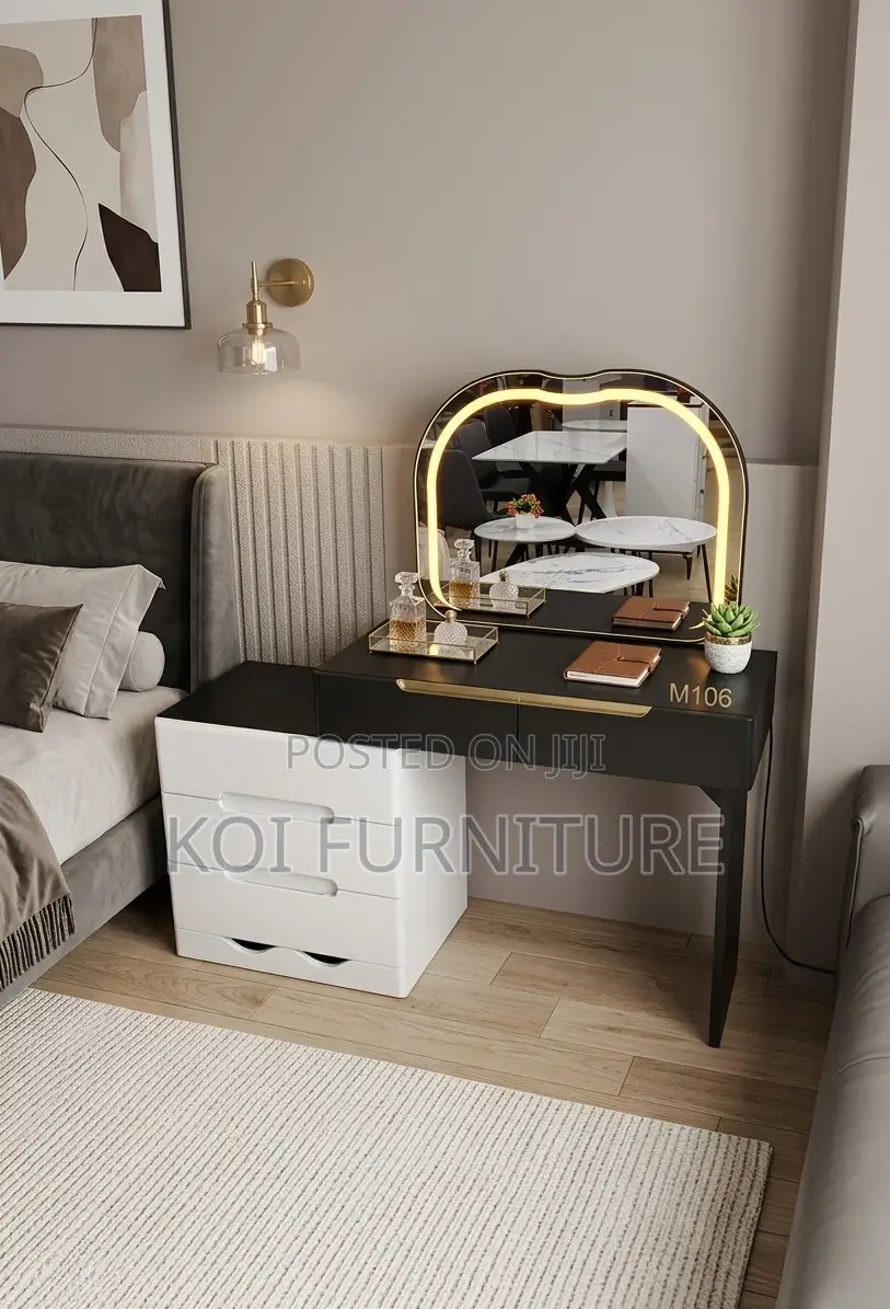 Vanity Set : Glamour-Ready Makeup Station