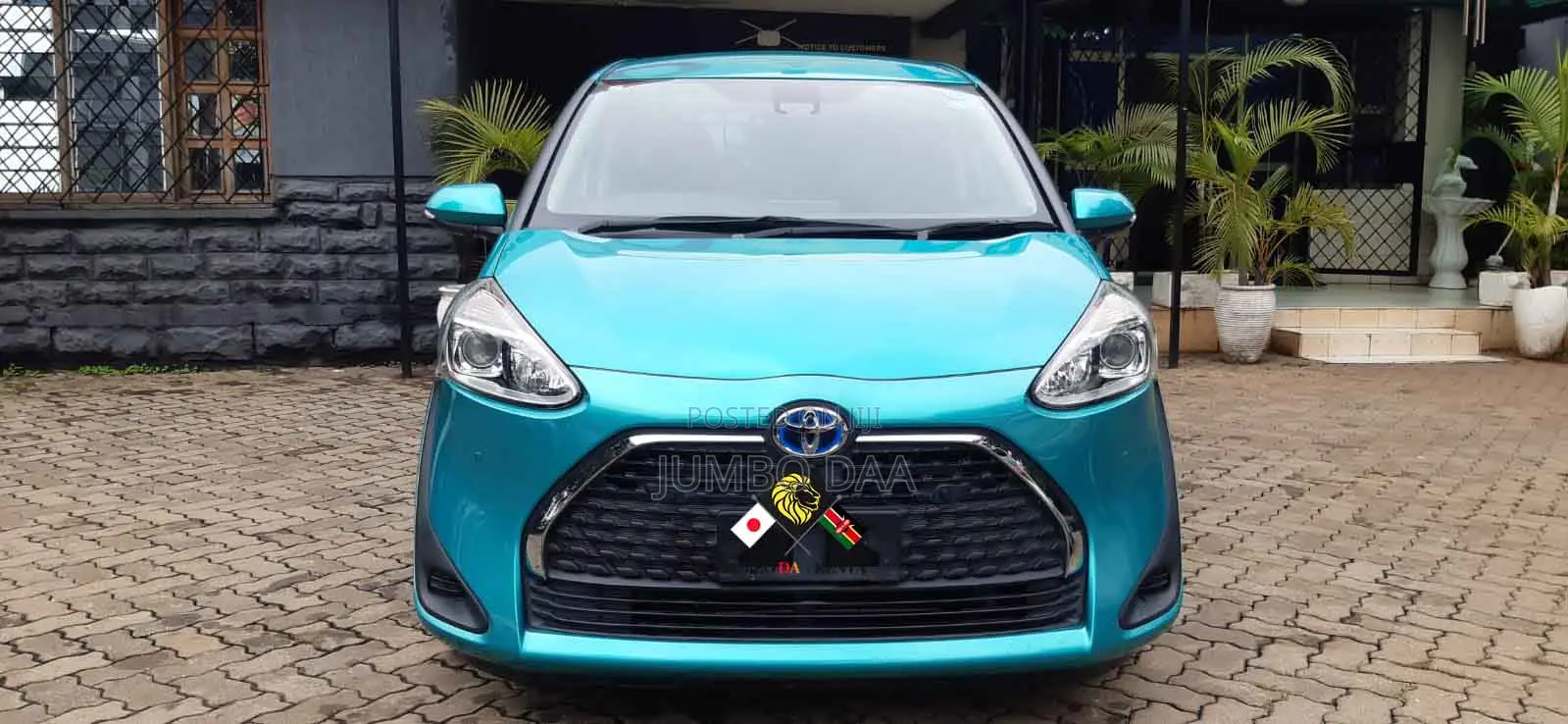 Toyota Sienta 1.5 FWD 2019 Green
