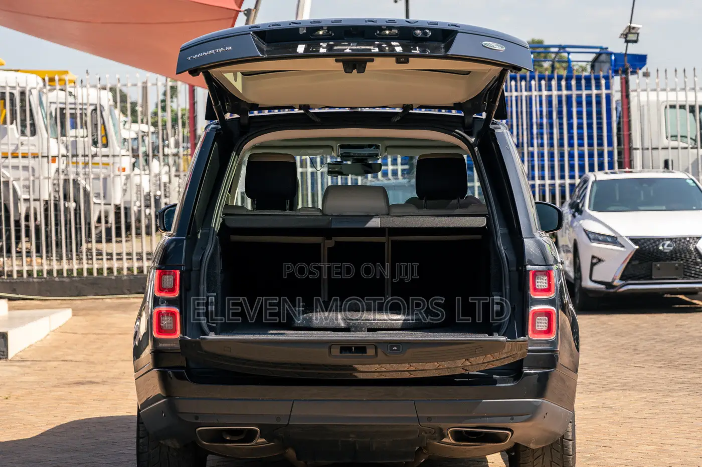 Land Rover Range Rover Vogue 2019 Black