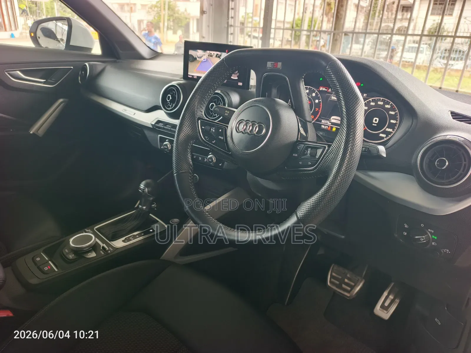 Audi Q2 2020 White