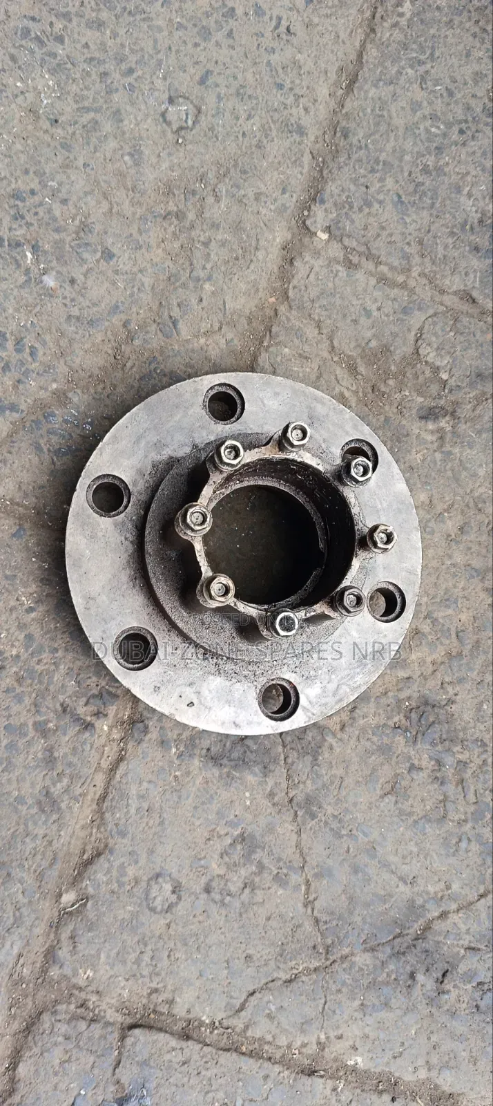 Rear Hubs Nqr, Npr, FRR 4.3, Isuzu, Mitsubishi, Dyna,