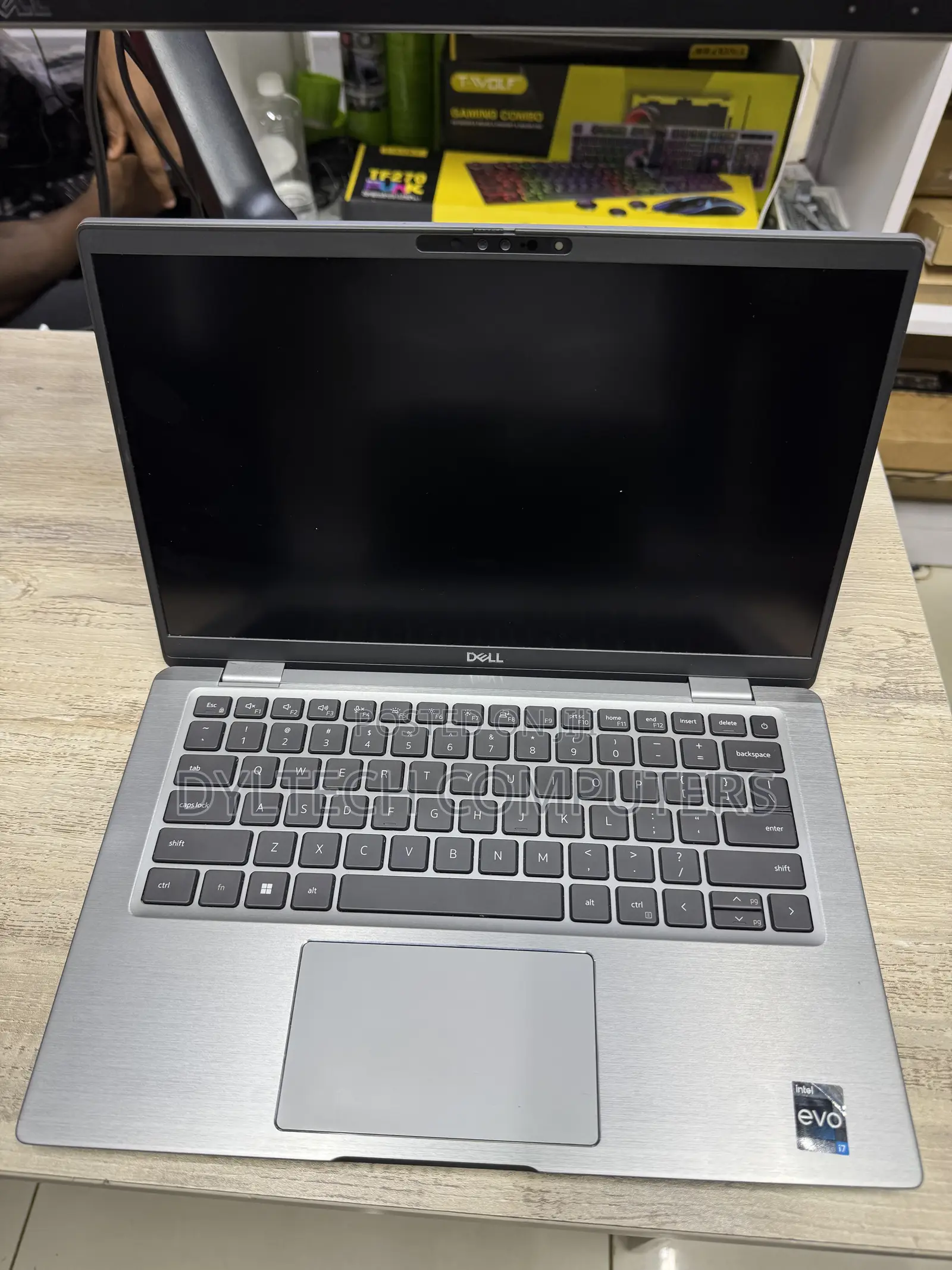 Laptop Dell Latitude 7430 16GB Intel Core i7 SSD 1T