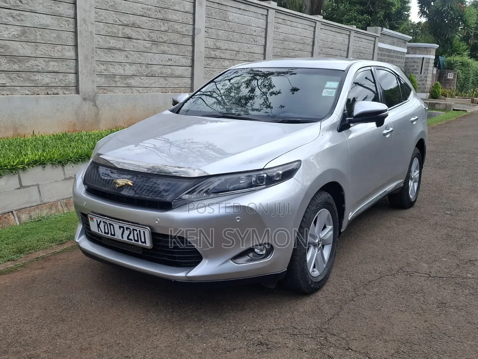 Toyota Harrier 2.0 4WD 2014 Silver