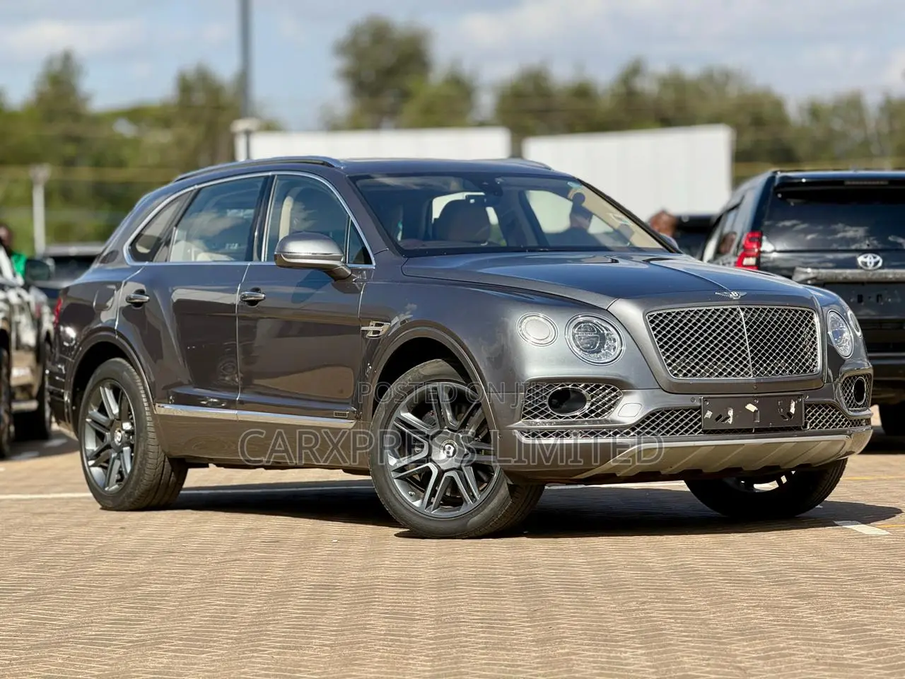 Bentley Bentayga Mulliner AWD 2018