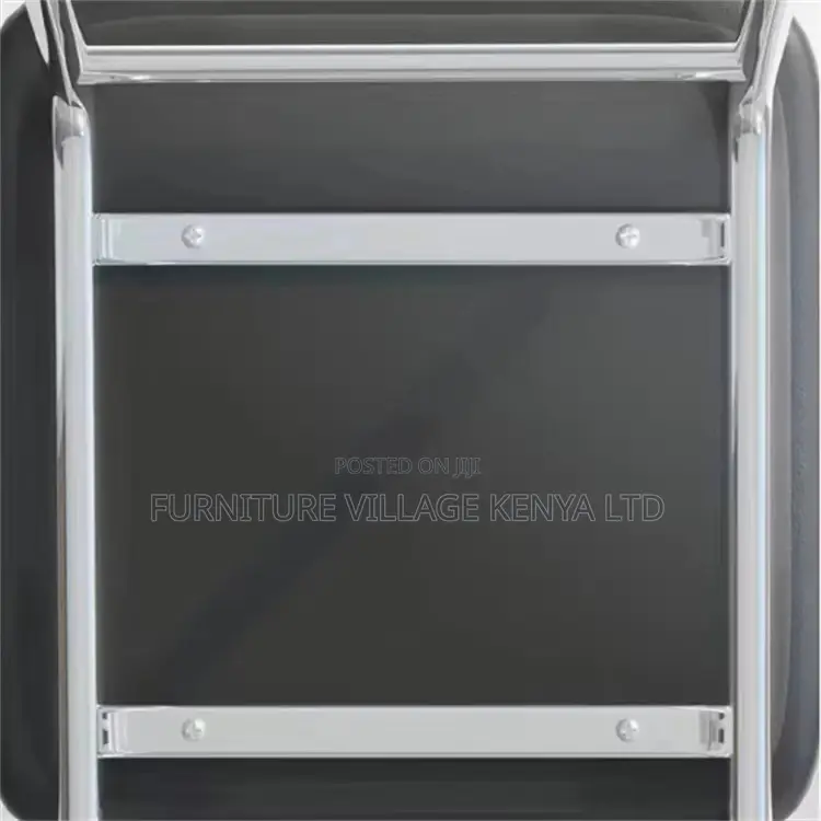Black Leather Visitor Office Chair