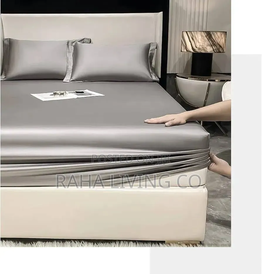 Bamboo Waterproof Fitted Mattress Protector | 4 by 6