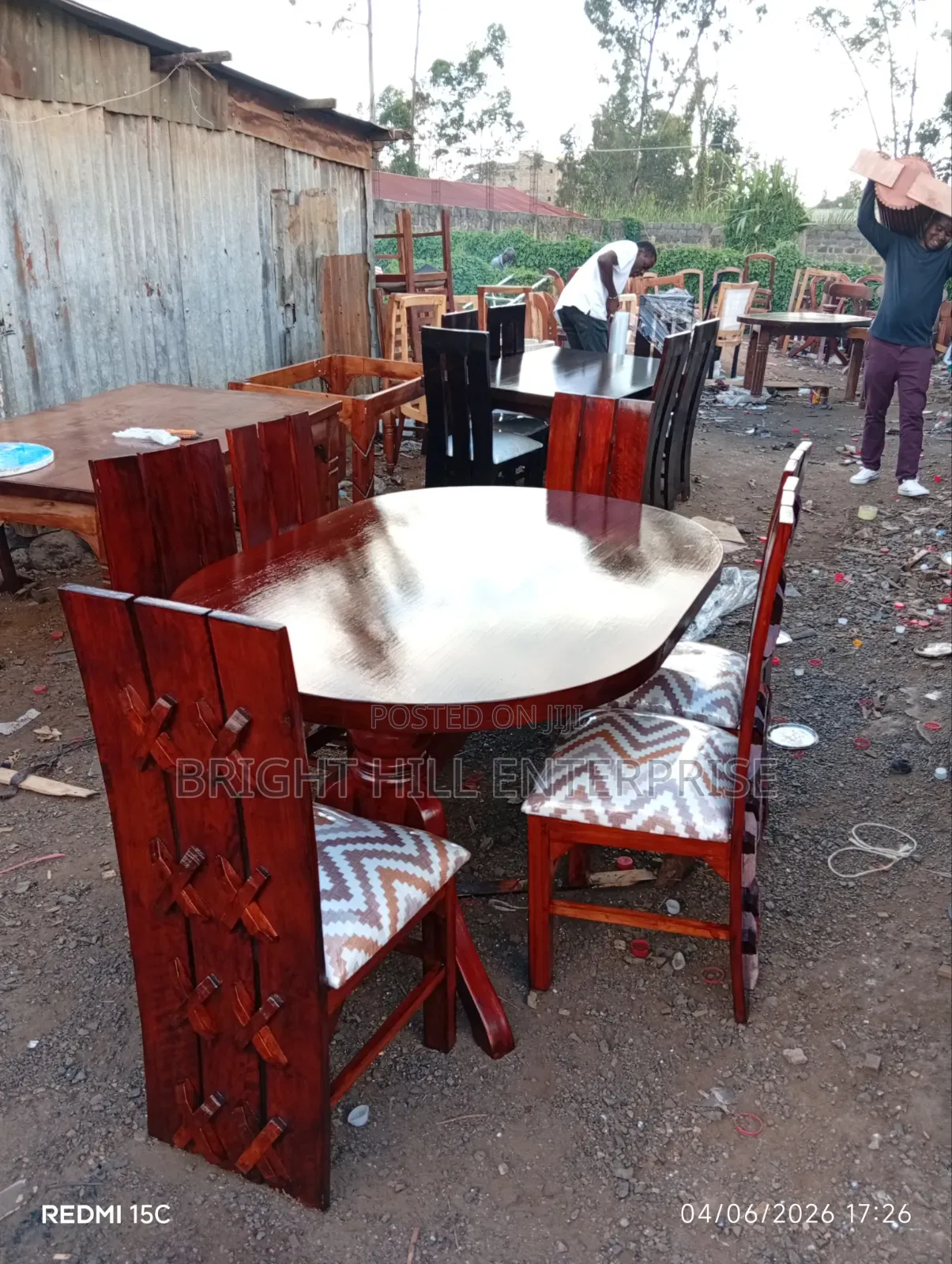 Warm 6 Seater Dining Tables