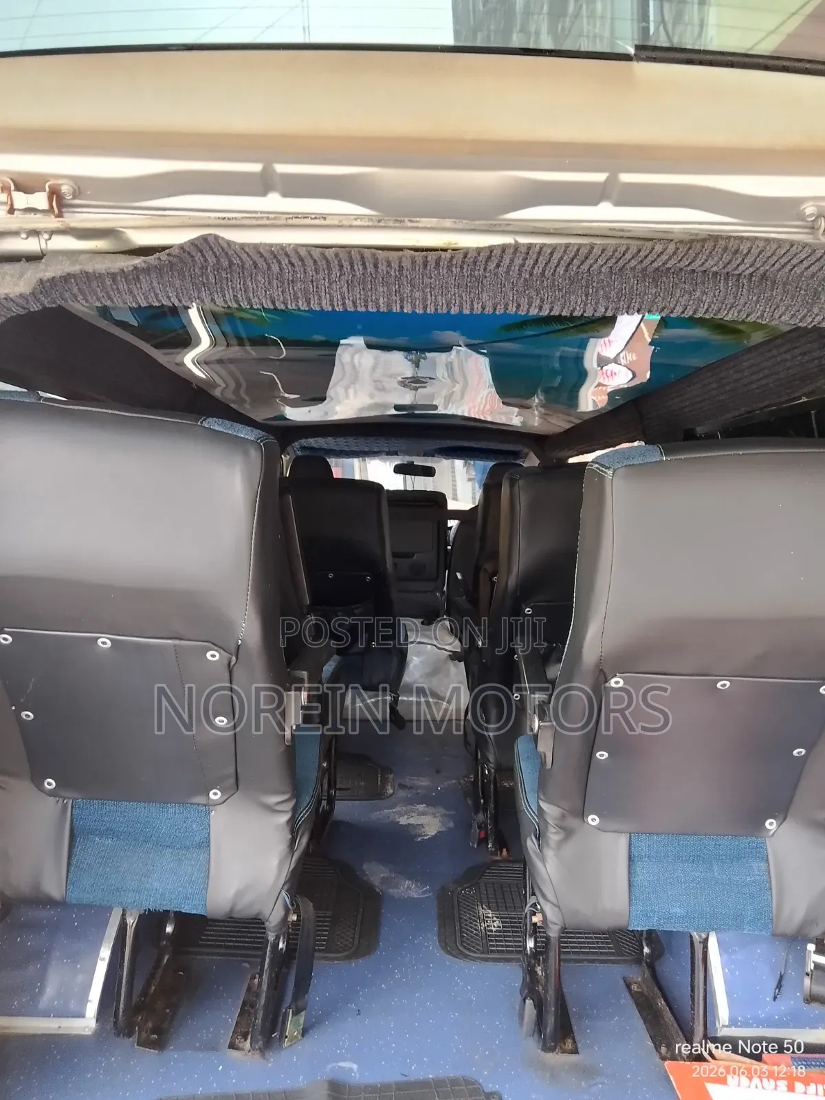 Toyota HiAce SV Premium 2013 Silver