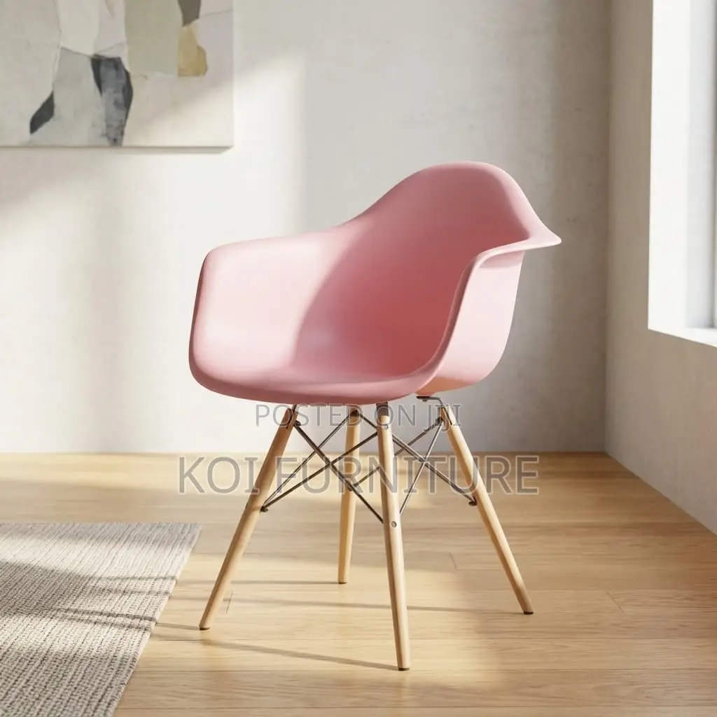 Home Chair : Pink Eames-Style Armchair