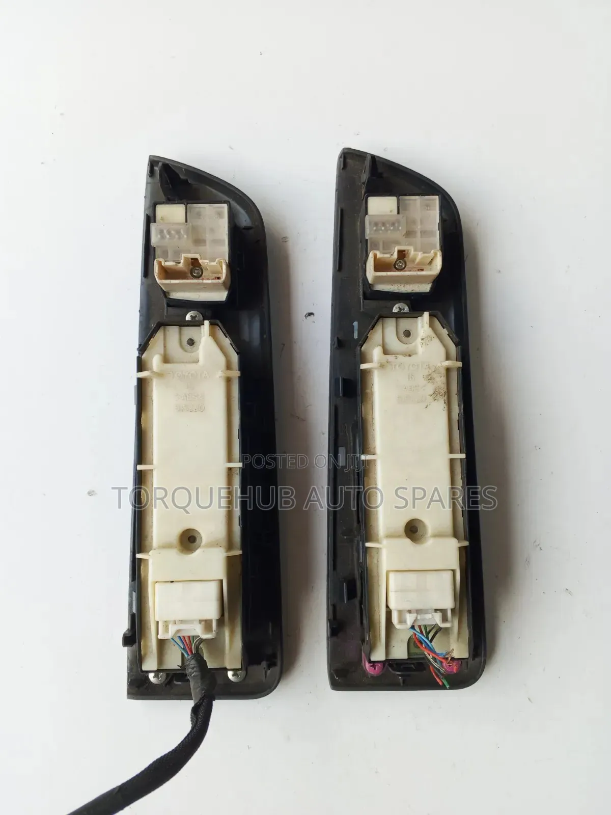 Toyota Voxy/Noah 2004 Main Door Switch