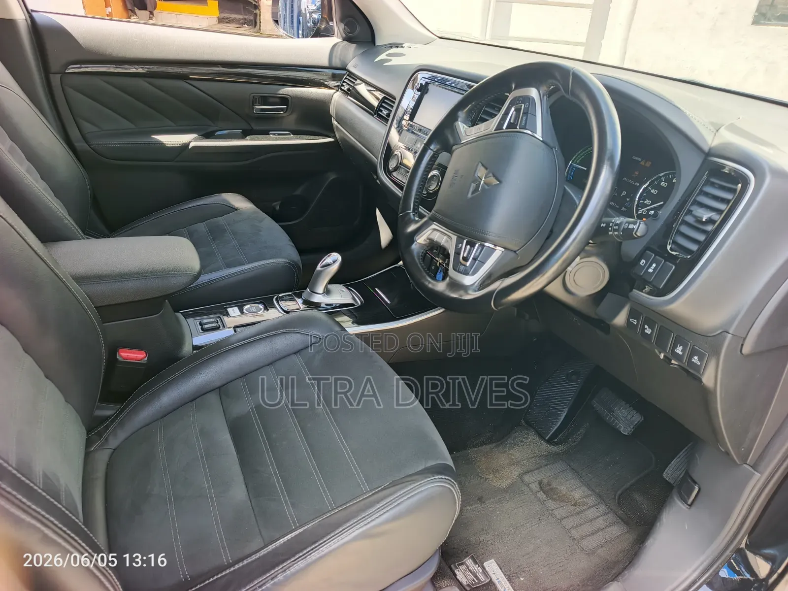 Mitsubishi Outlander 2018 Black