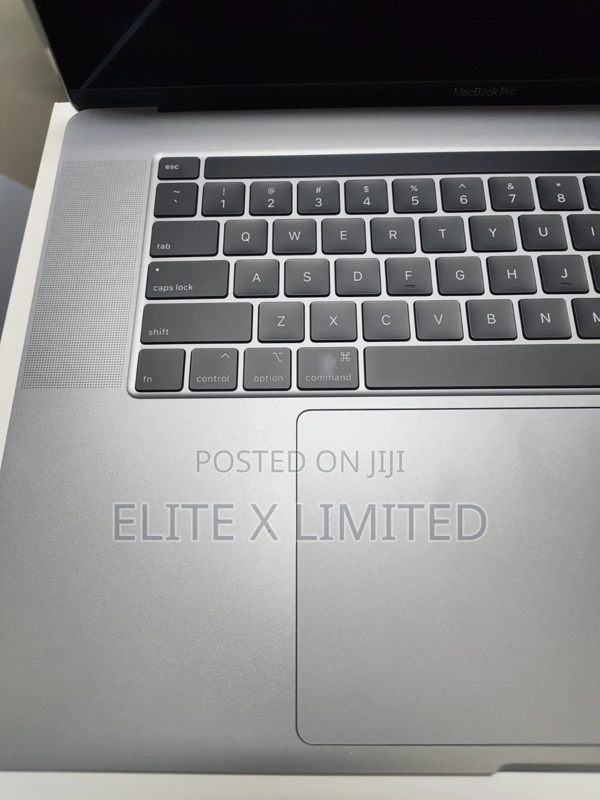 New Laptop Apple MacBook Pro 2019 32GB Intel Core i9 SSD 1T