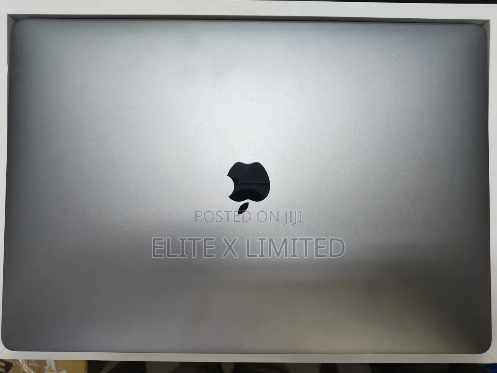 New Laptop Apple MacBook Pro 2019 32GB Intel Core i9 SSD 1T