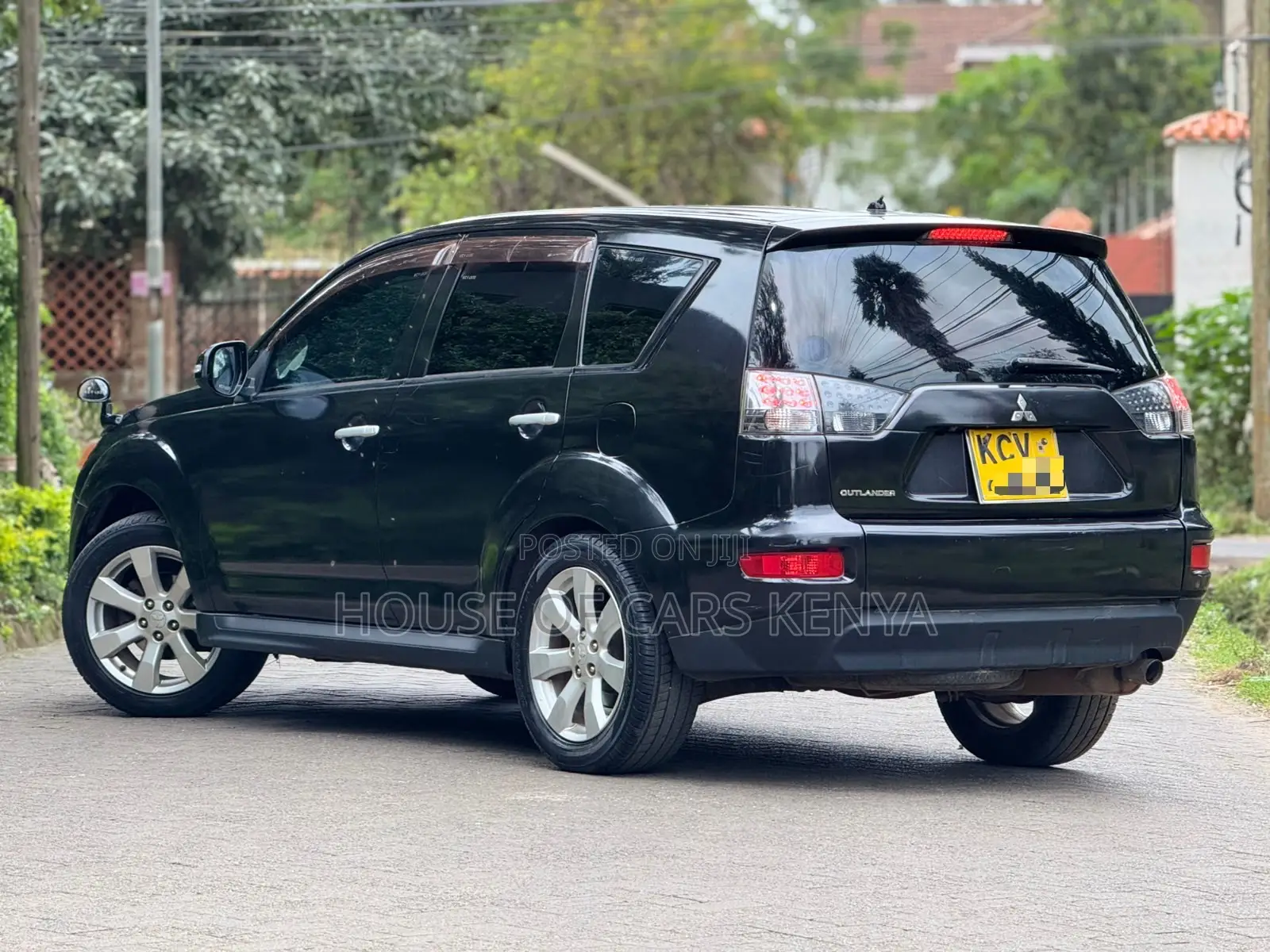 Mitsubishi Outlander 2011 Black