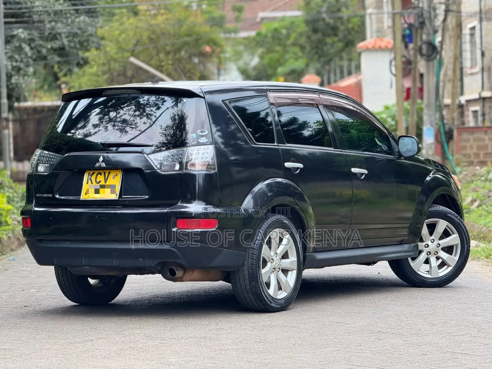 Mitsubishi Outlander 2011 Black