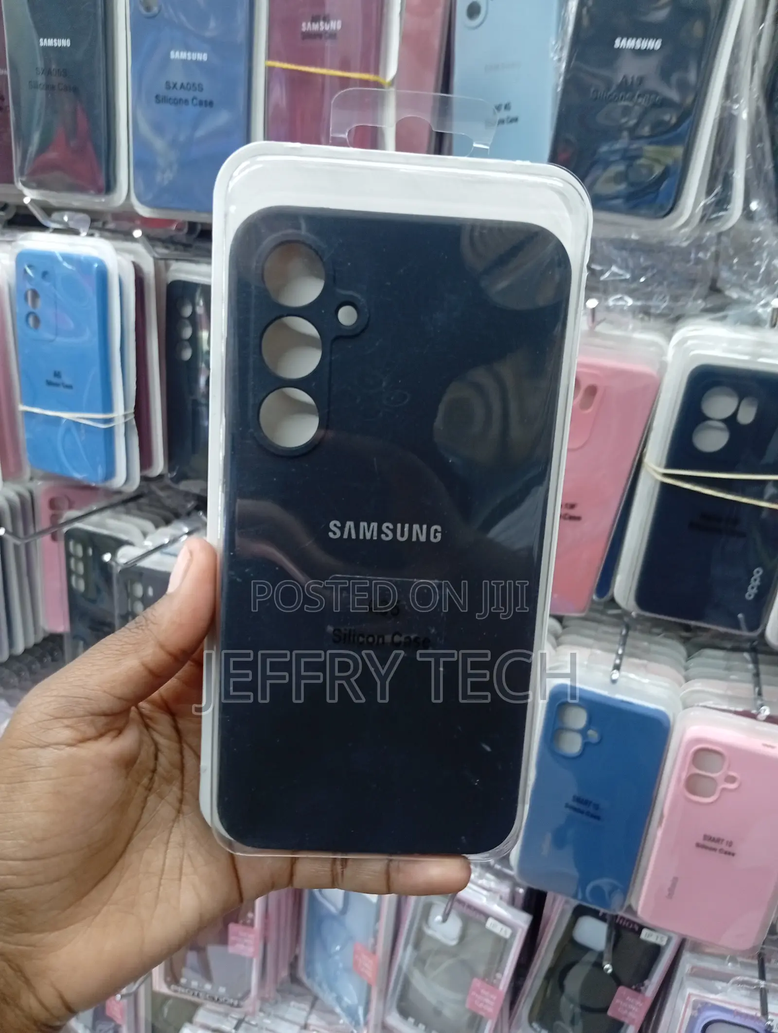 Galaxy A36 Shock-Absorbing Liquid Silicone Smooth, Matte Finish Cover