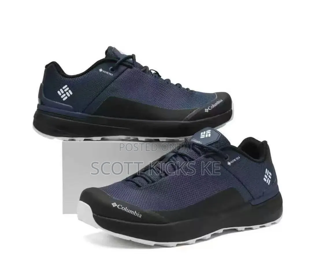 Columbia Sneakers