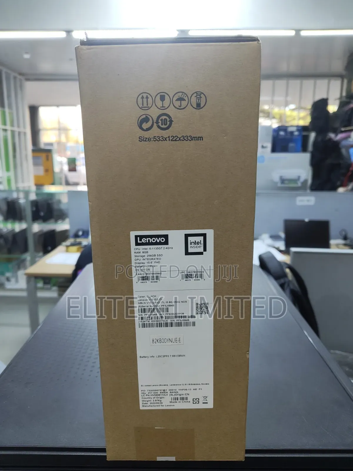 New Laptop Lenovo V15 8GB Intel Core i5 SSD 256GB