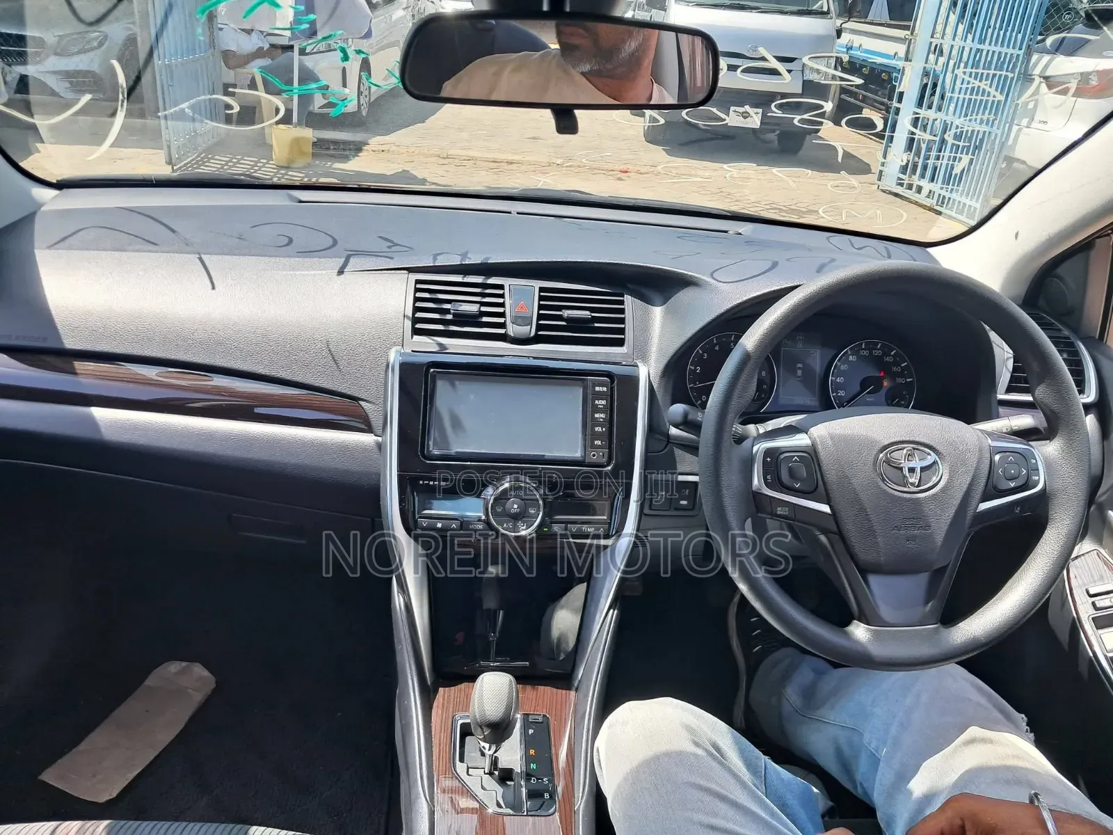 Toyota Premio 1.8 AWD 2019 Brown