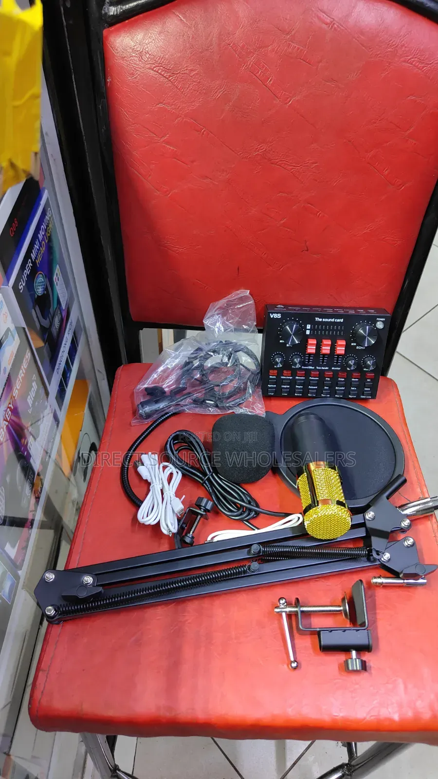 Professional V8sk Condenser Microphone With Sound Card – Studio Record