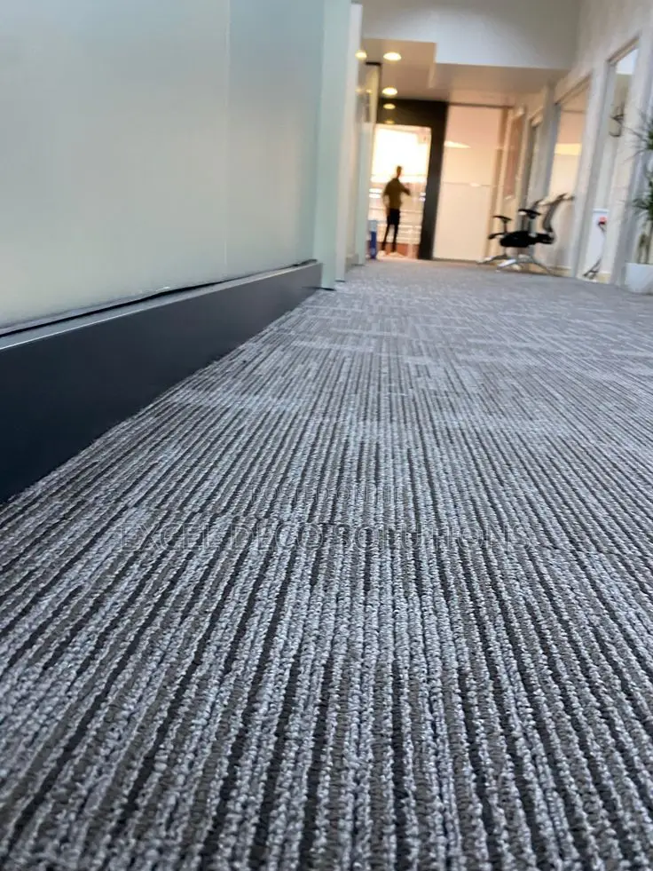 Commercial Carpet Tiles – Modern Carpet Flooring for Businesses