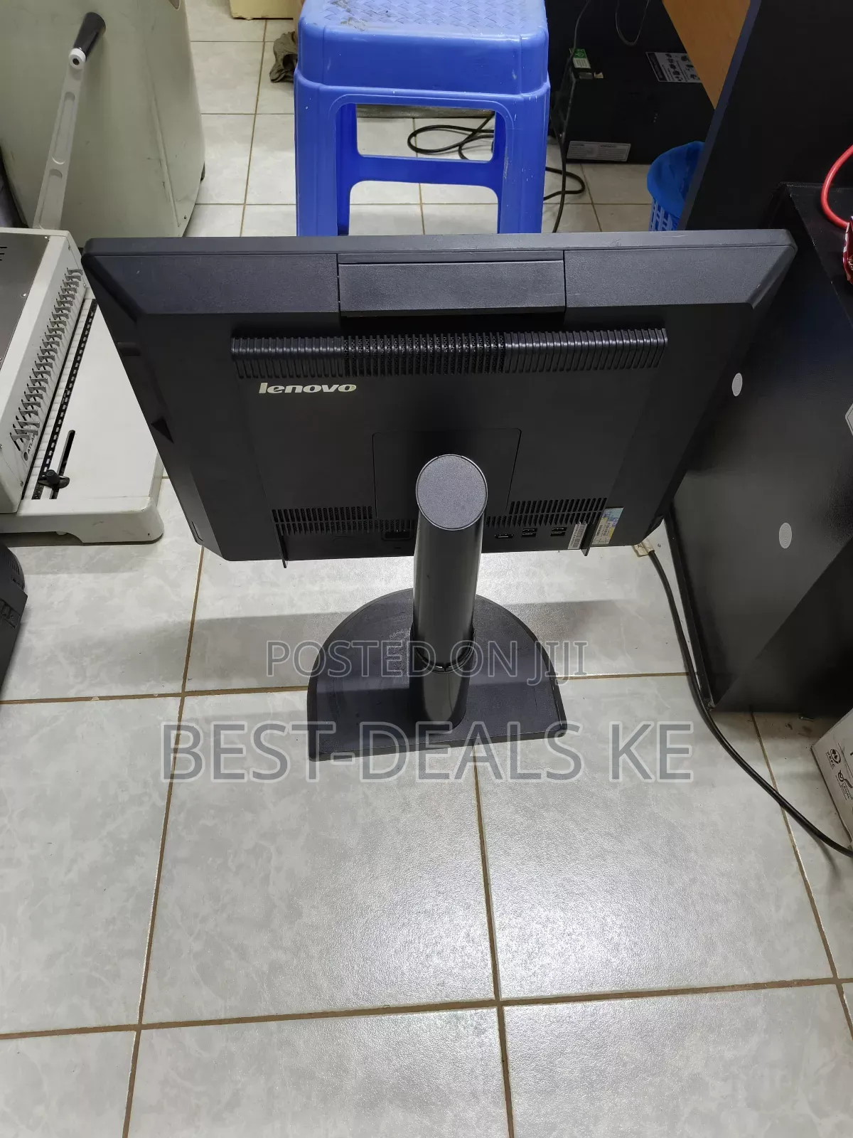 Desktop Computer Lenovo 12GB Intel Core i7 HDD 500GB