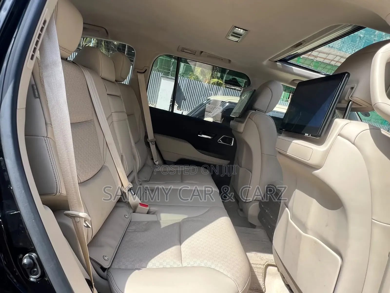 Toyota Land Cruiser 2023 Black