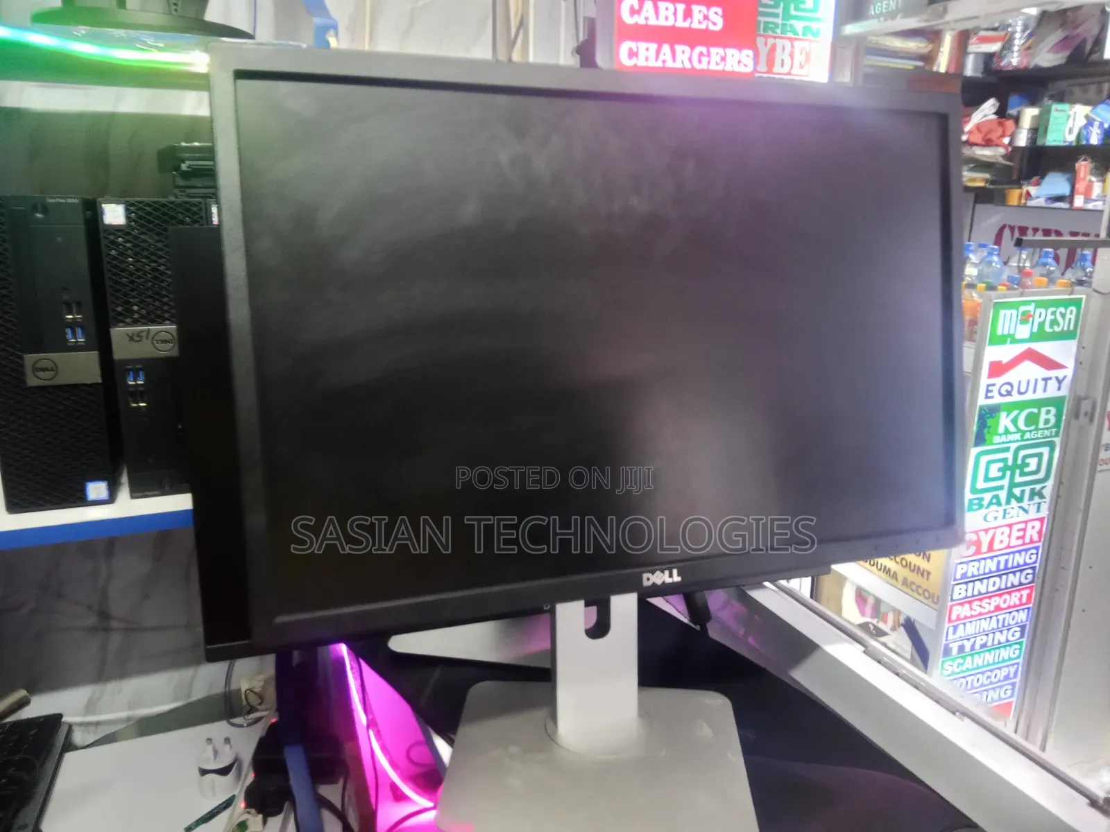 22 Inches Deall Monitor Available Hp /Dell