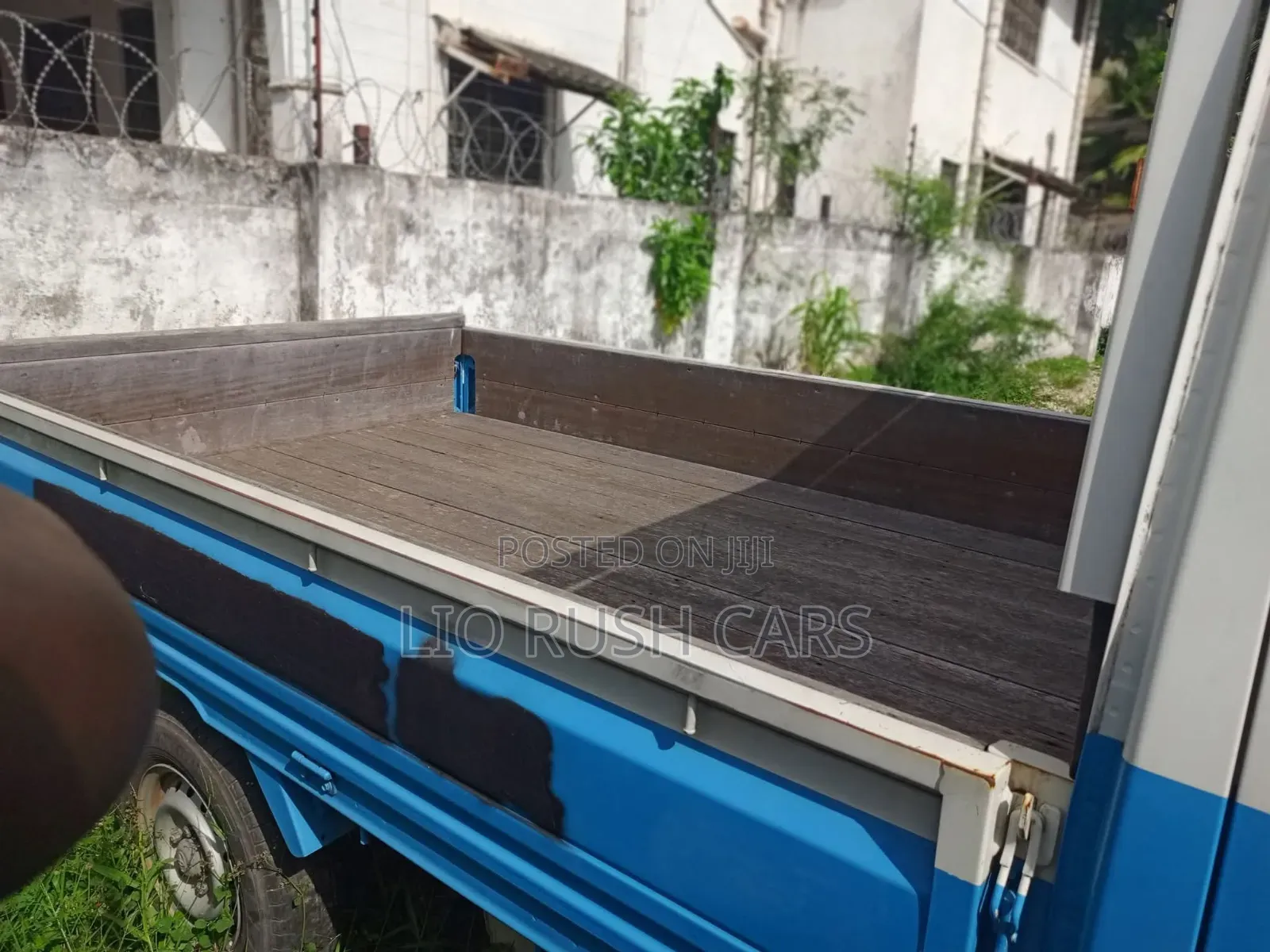 Toyota TownAce 2018 Blue