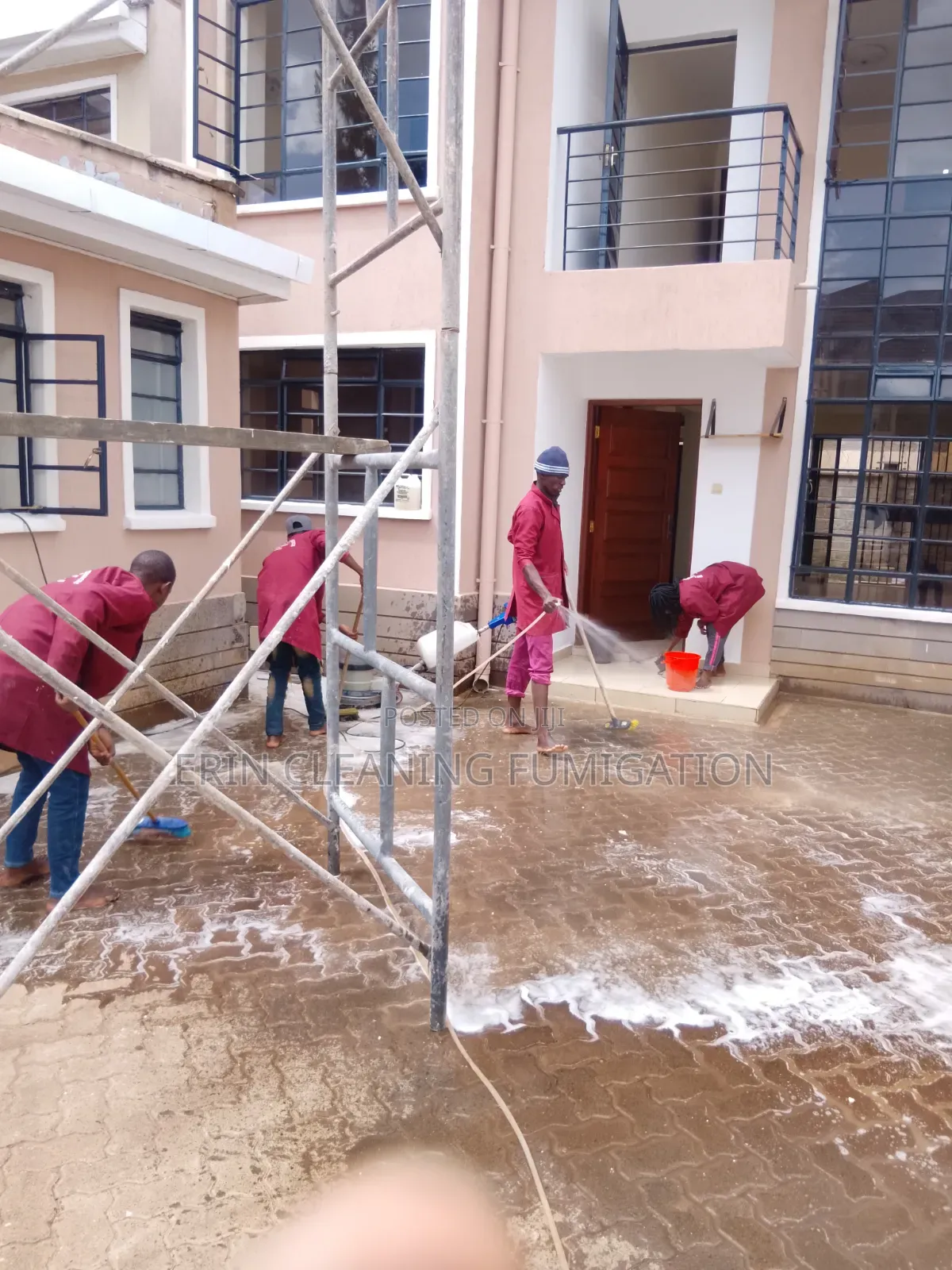 House/Cleaning/Fumigation Services Pest Control