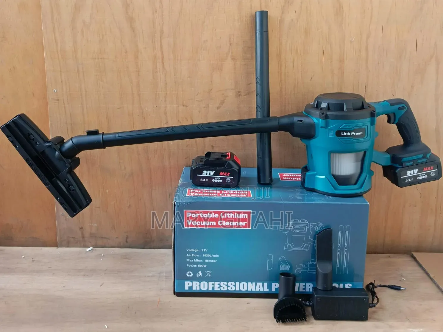 Portable Cordless Vacuum Cleaner