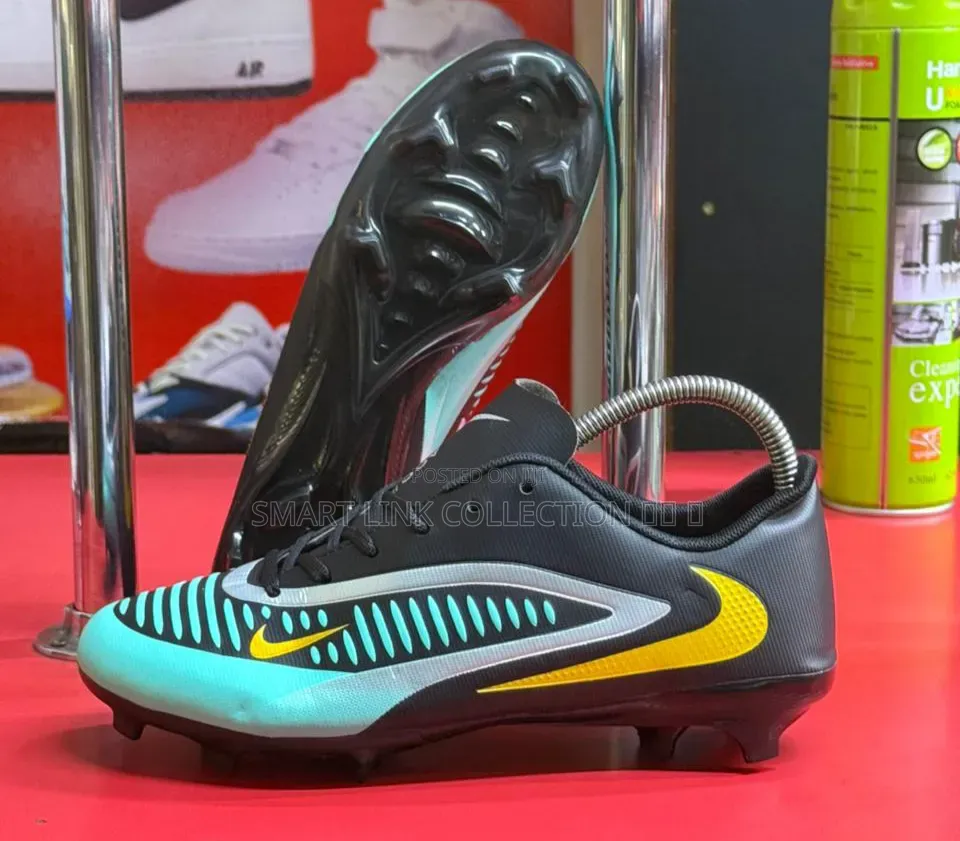 Nike Kids Soccer Boots