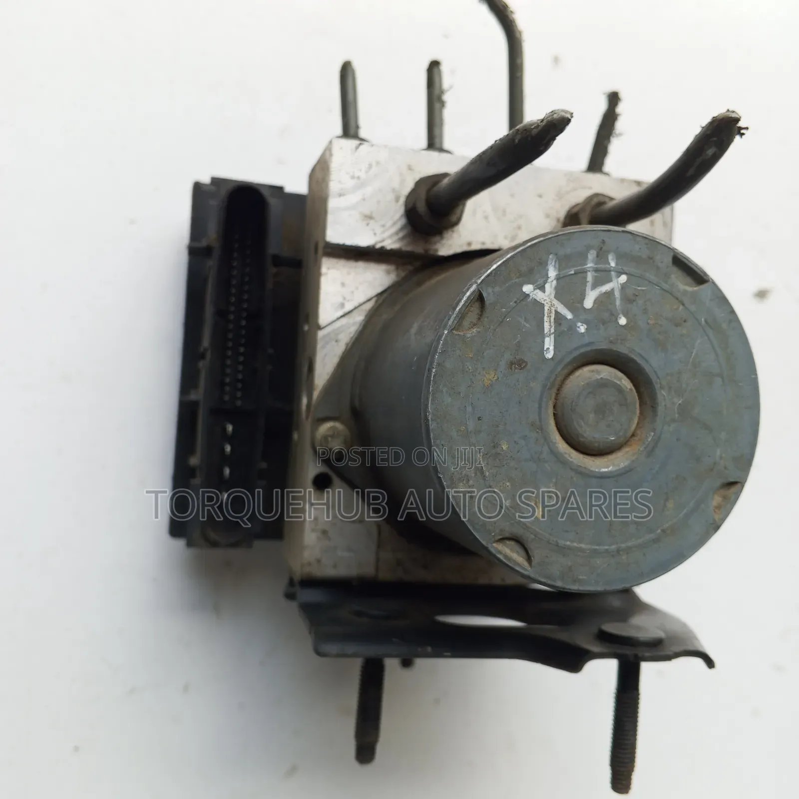 Toyota Alphard 2012 Abs Module (X4)