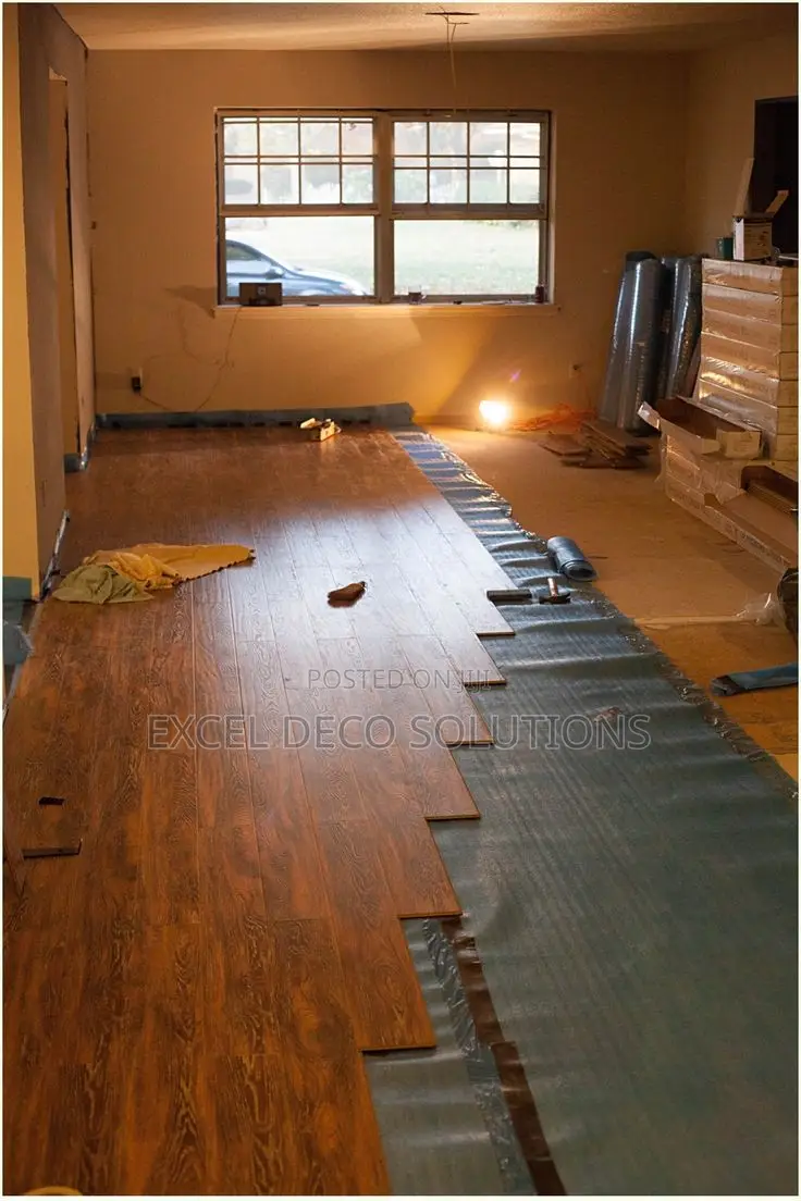 Laminate Floor Boards 8.3mm | Warm Wooden Floors for Bedrooms
