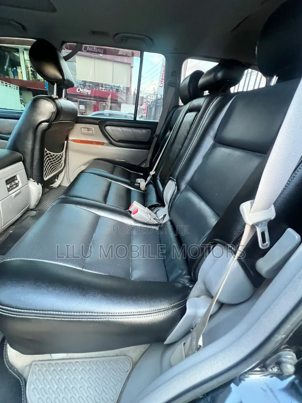 Toyota Land Cruiser 2006 Black