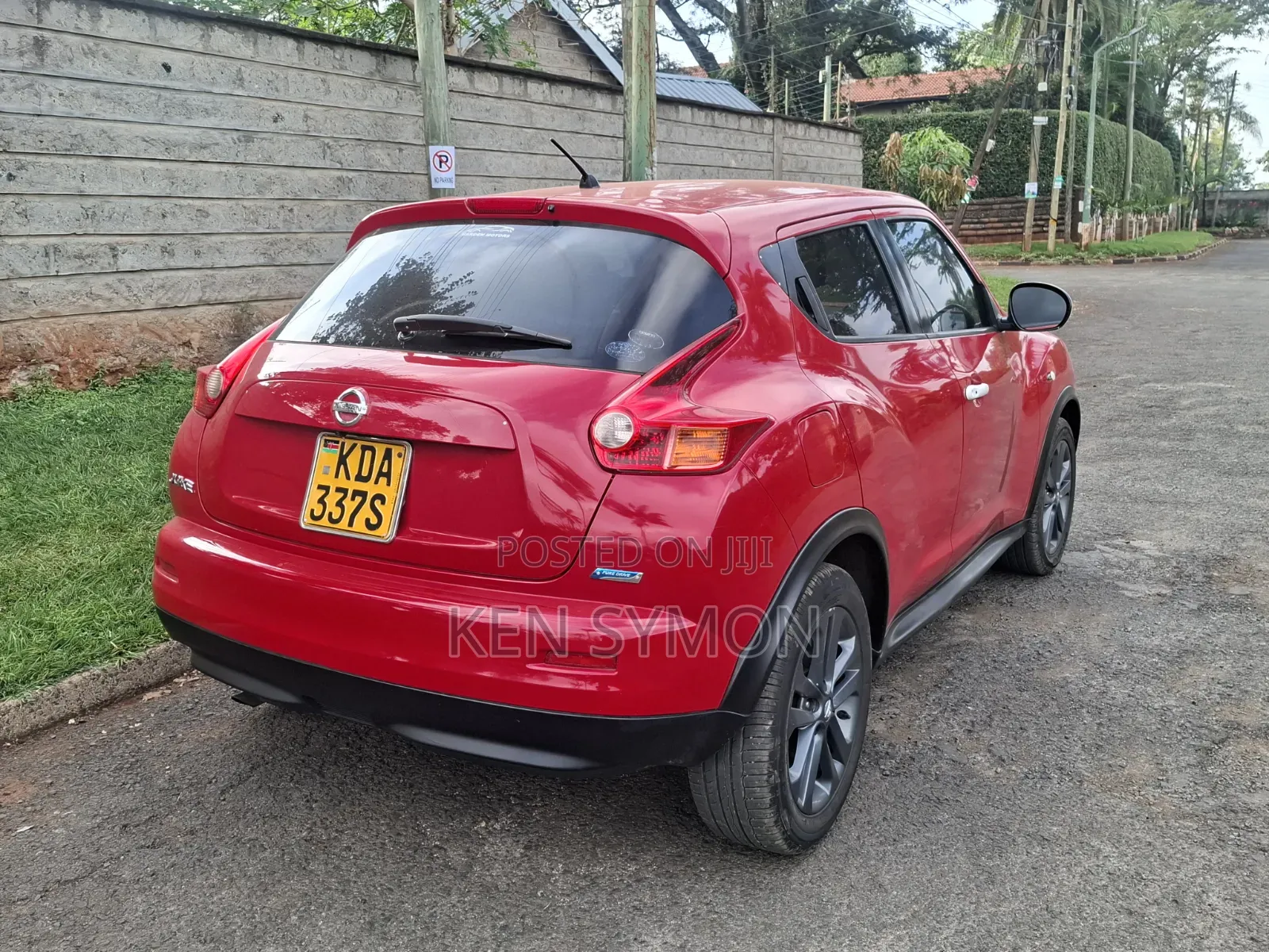 Nissan Juke S 2013 Red