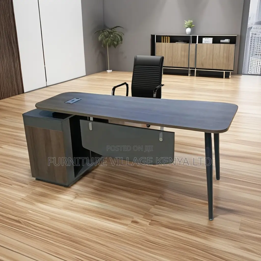 Executive L-Shape Office Desk.