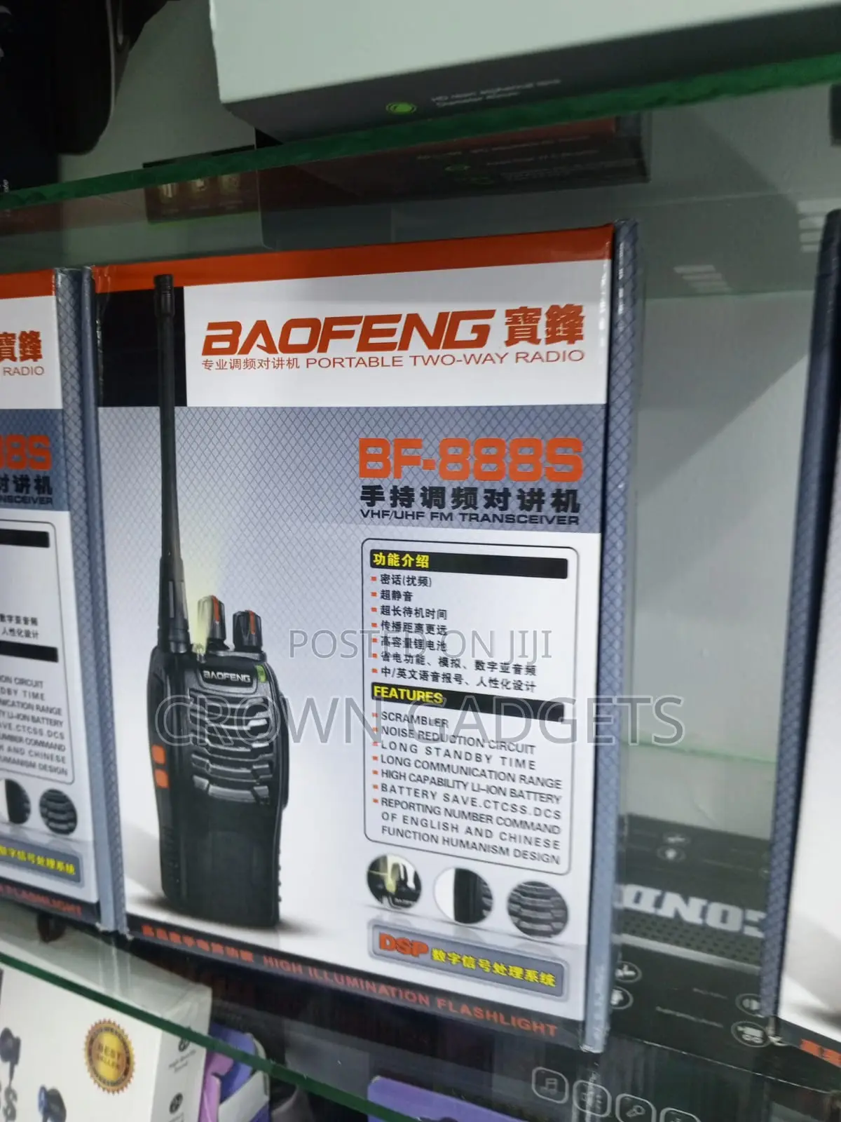 Baofeng Bf-888s Uhf Fm Transceiver With Flashlight