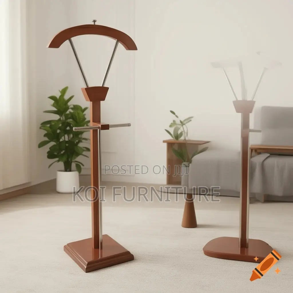 Hnagers; Mahogany Executive Hat Coat Hangers